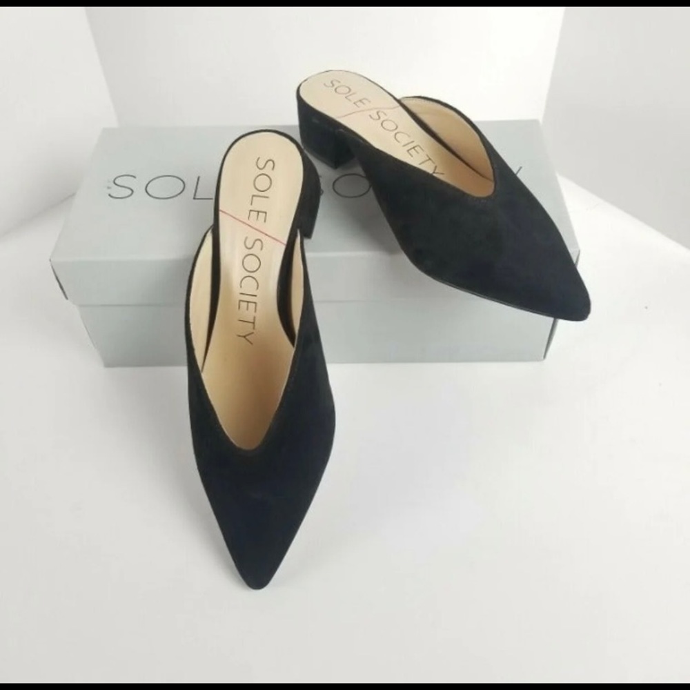 SOLE SOCIETY BLACK MULES